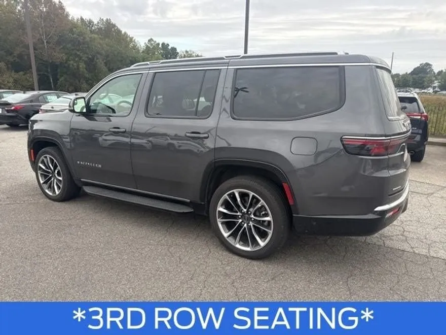2022 Jeep Wagoneer Series II photo 1
