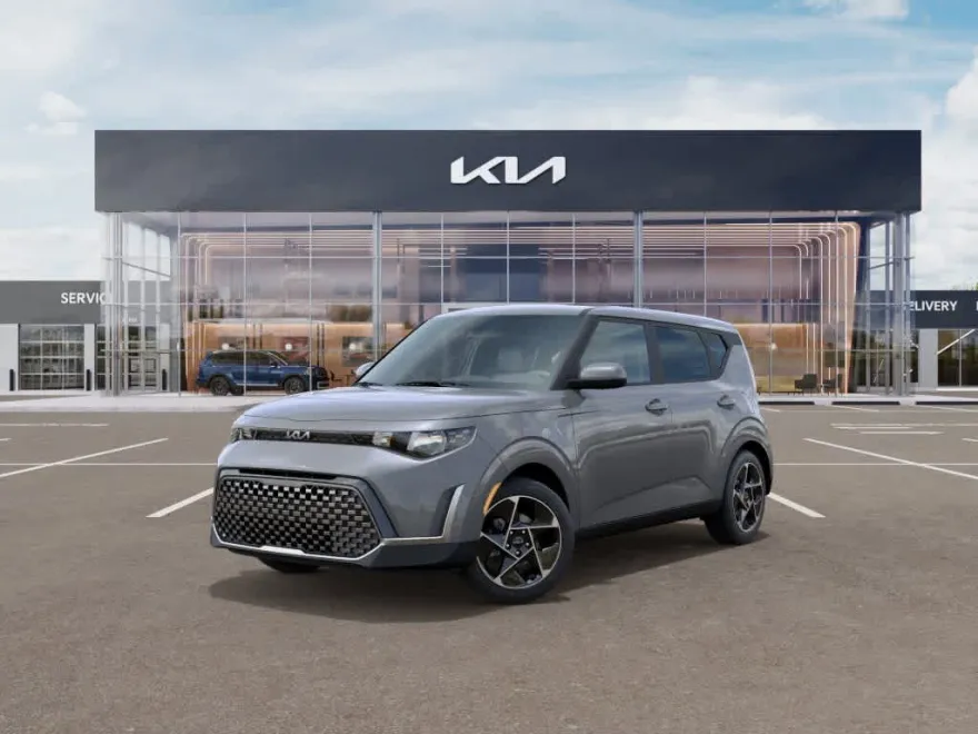 2025 Kia Soul EX photo 1