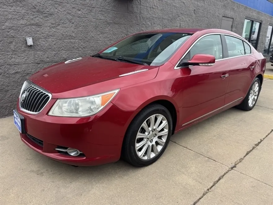 2013 Buick LaCrosse Leather photo 1