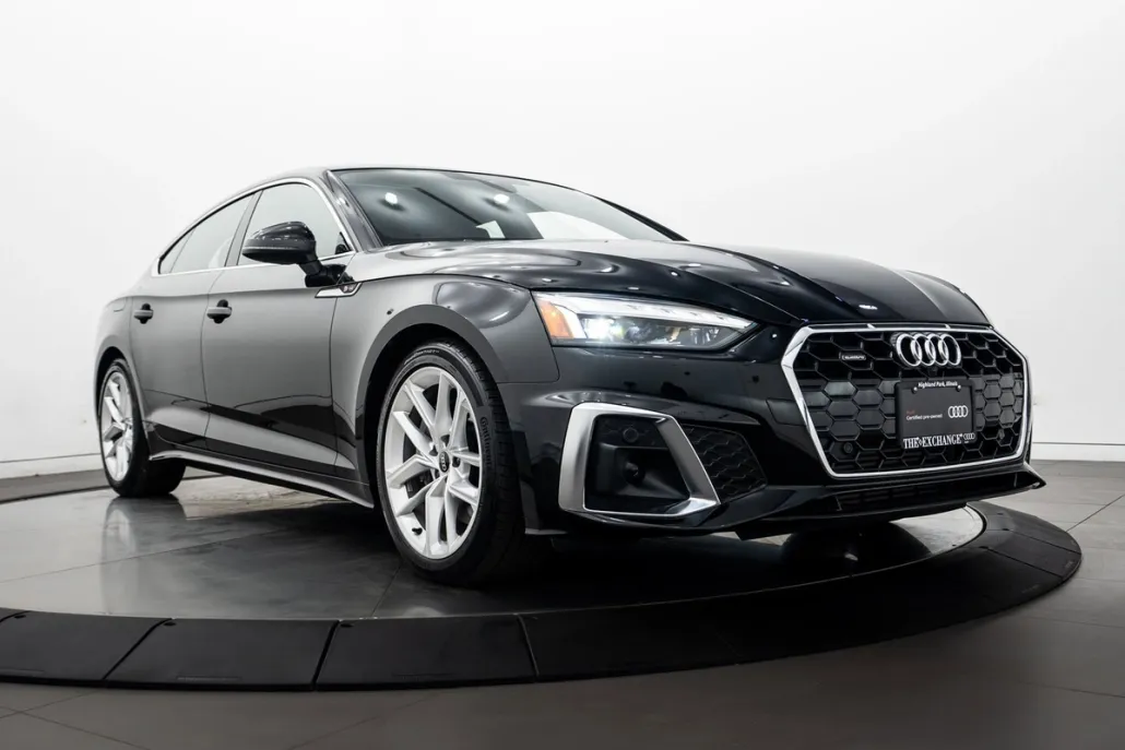 2023 Audi A5 S line Quattro Premium Plus photo 1