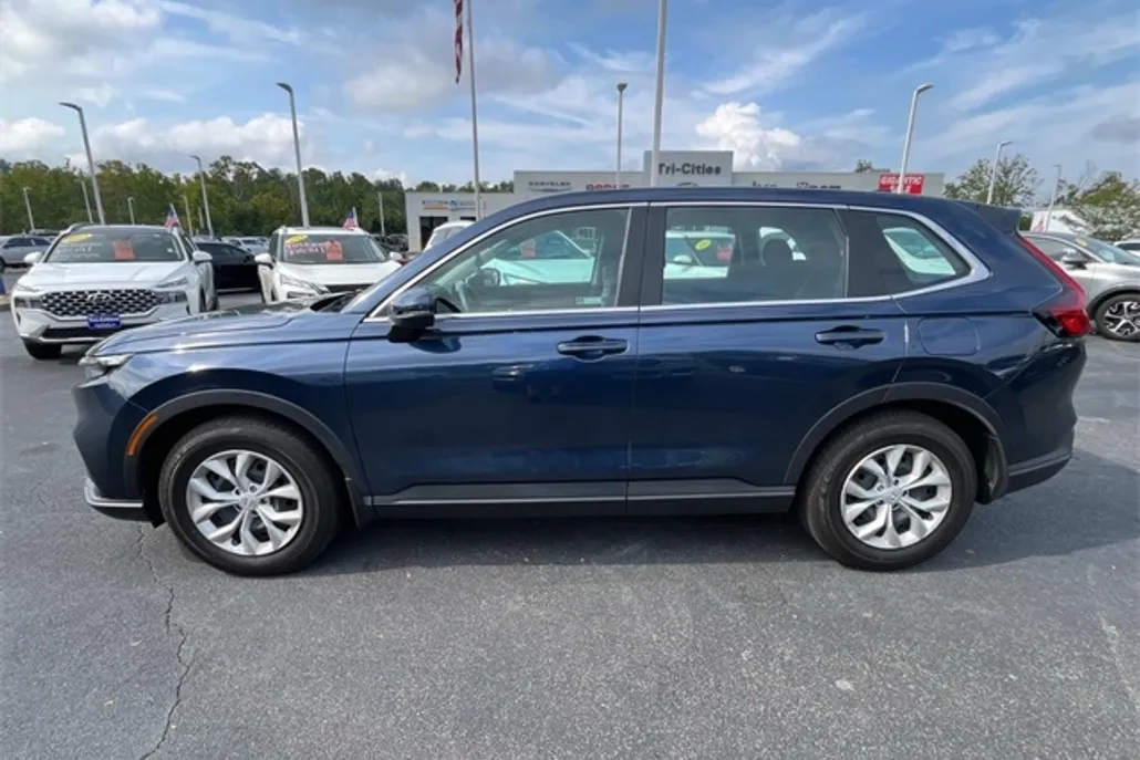 2024 Honda CR-V LX photo 1