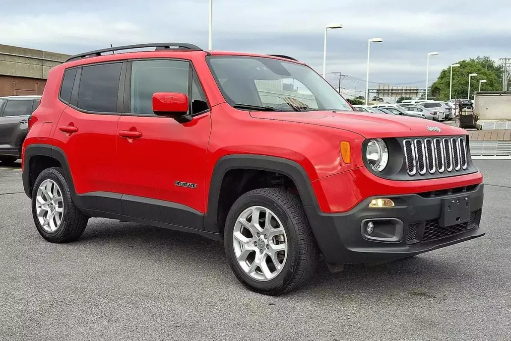 2016 Jeep Renegade Latitude photo 1