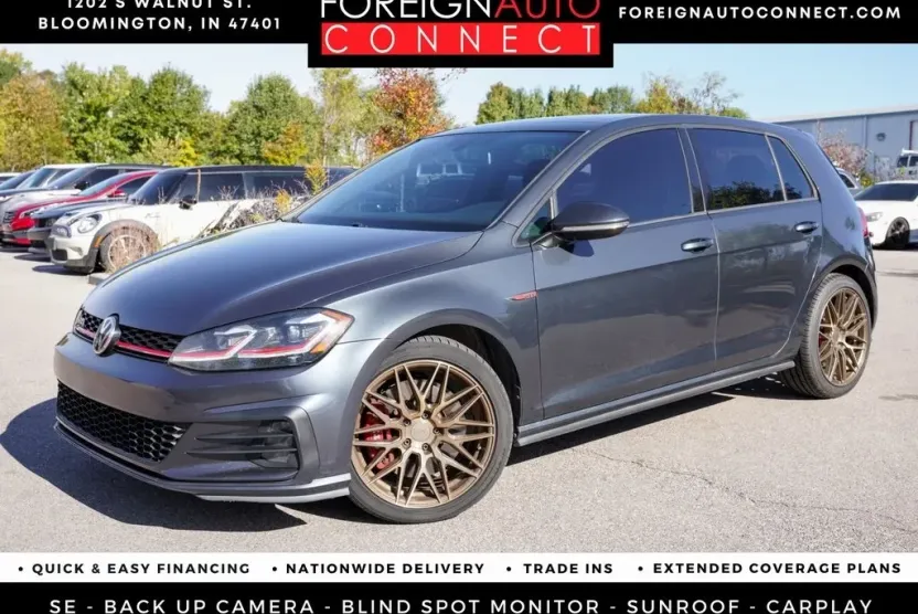 2020 Volkswagen Golf GTI SE photo 1