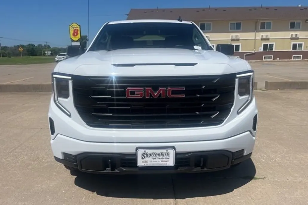2025 Gmc Sierra 1500 Pro photo 1