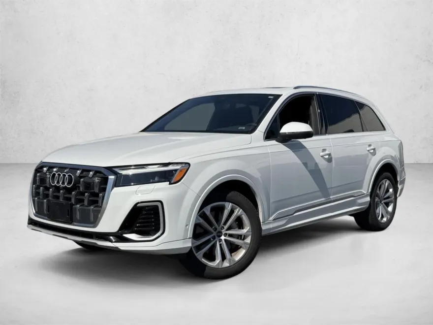 2025 Audi Q7 55 Premium photo 1