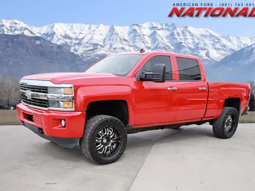 2015 Chevrolet Silverado 3500HD photo 1