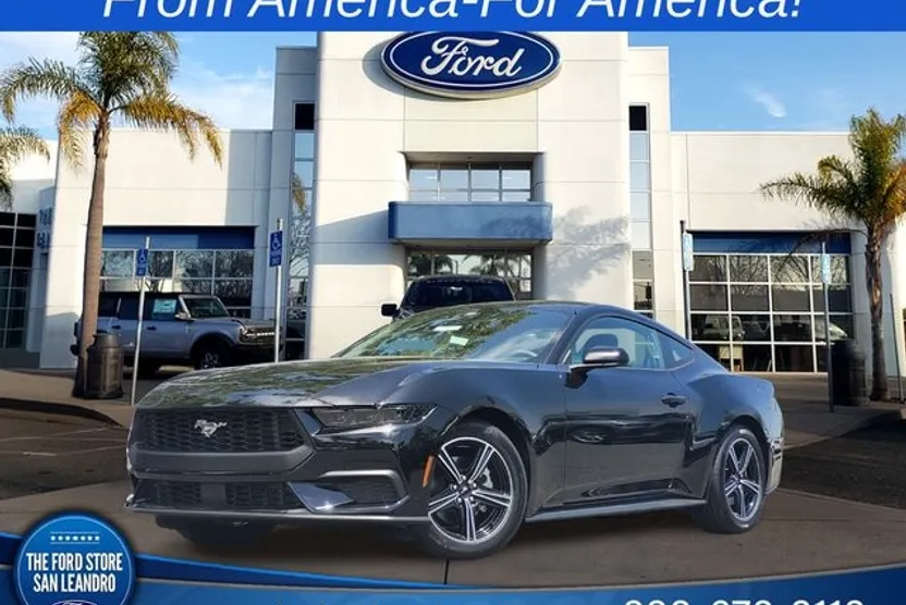 2025 Ford Mustang EcoBoost photo 1