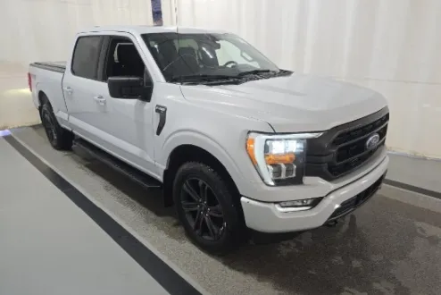 2021 Ford F-150 XLT photo 2