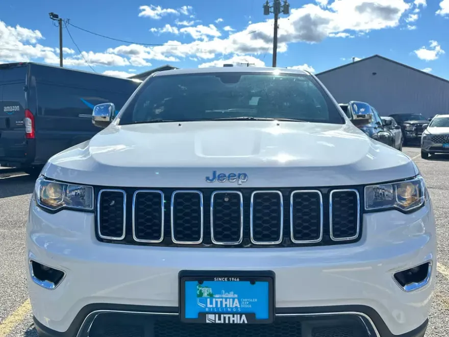 2022 Jeep Cherokee Limited photo 1