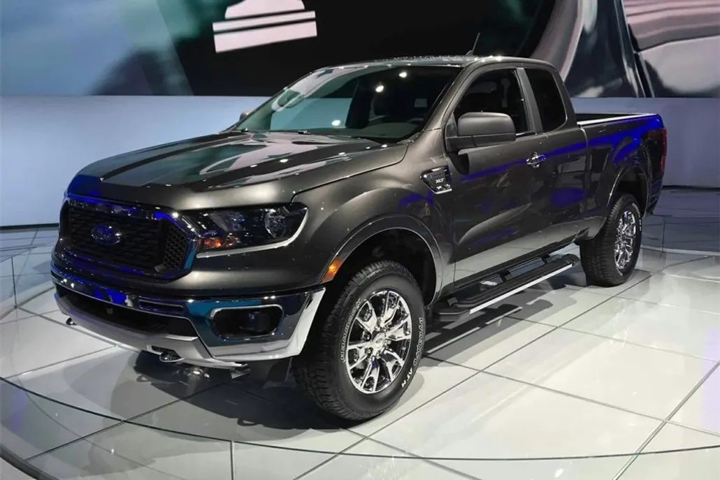 2023 Ford Ranger XLT photo 1