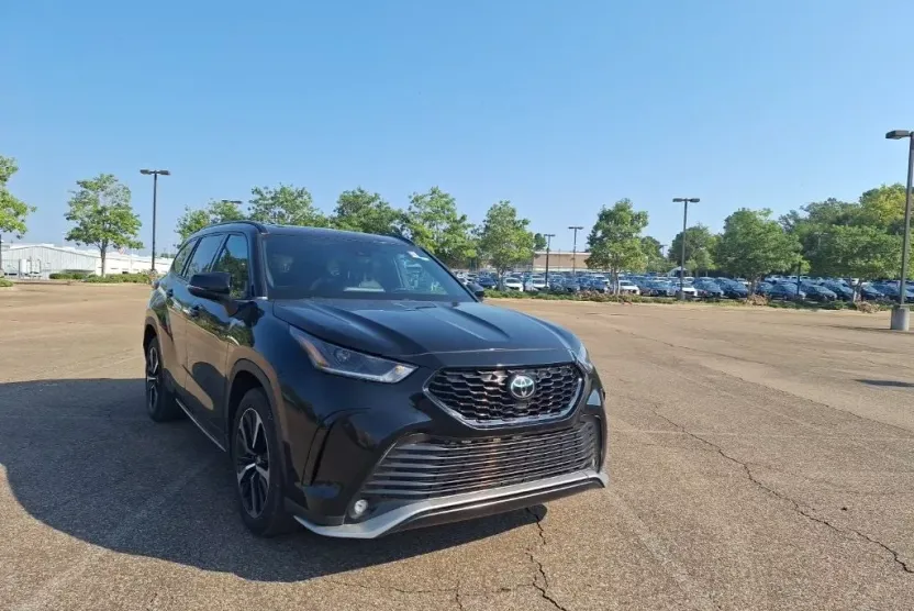 2021 Toyota Highlander XSE photo 1