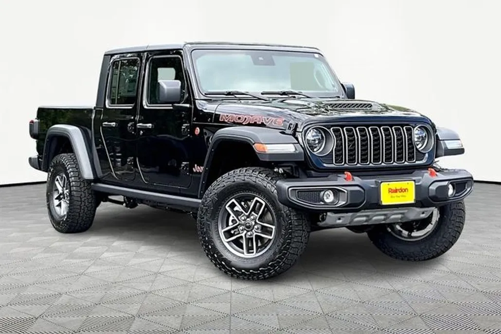 2025 Jeep Gladiator Mojave photo 1