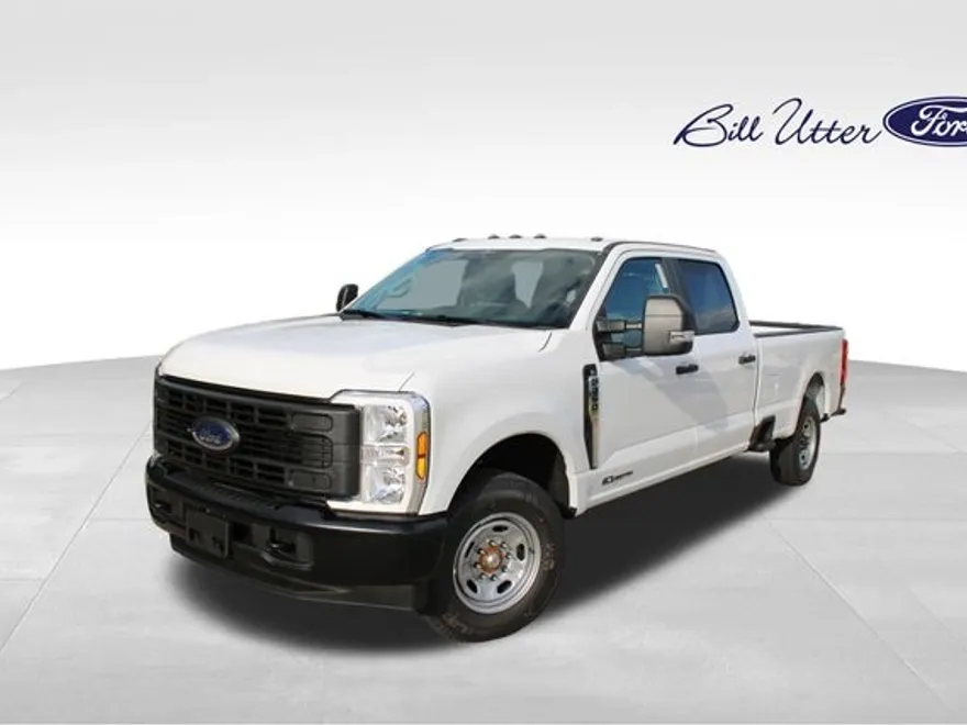 2025 Ford F-250 photo 1