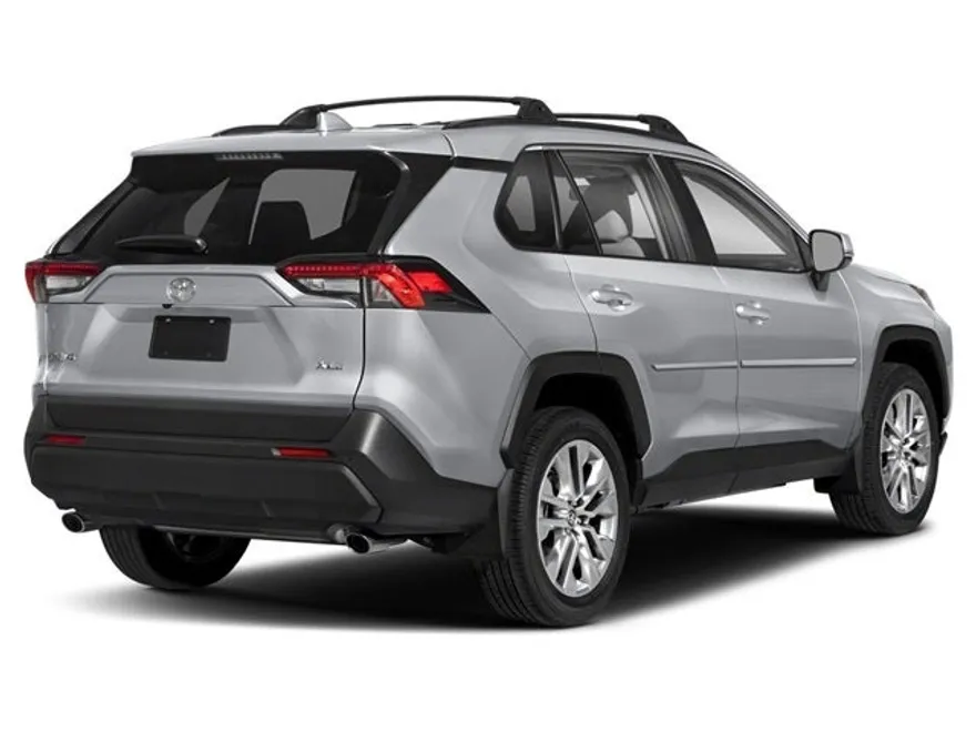 2025 Toyota RAV4 XLE photo 1