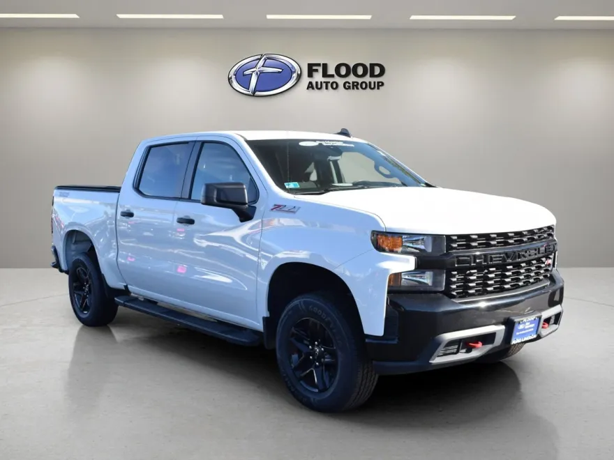 2022 Ford Escape SEL photo 1