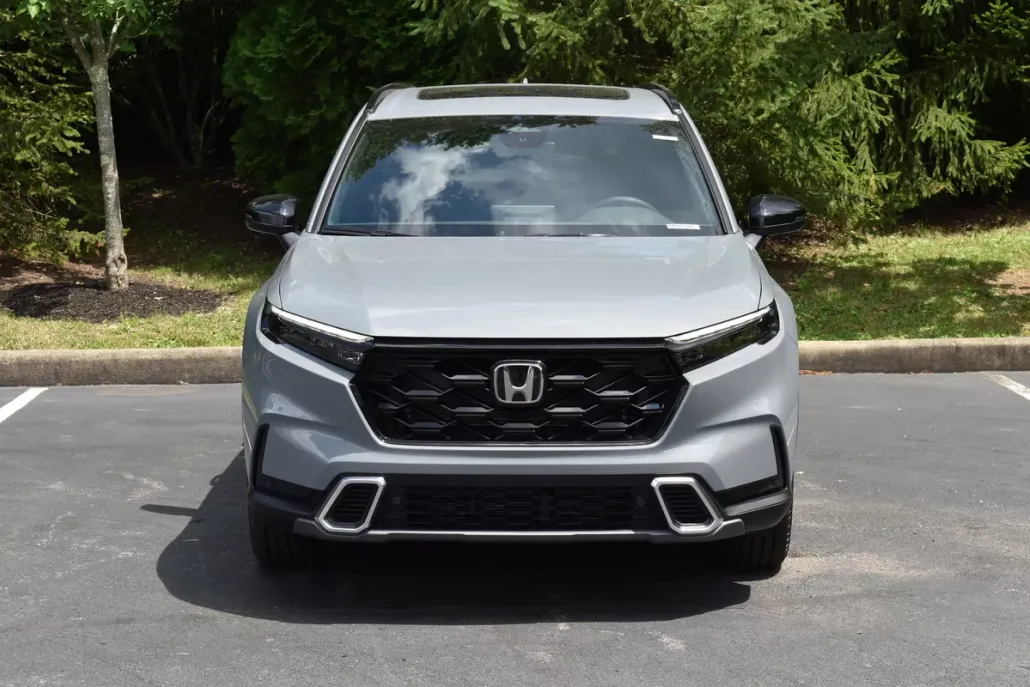 2026 Honda CR-V Hybrid Sport Touring photo 1
