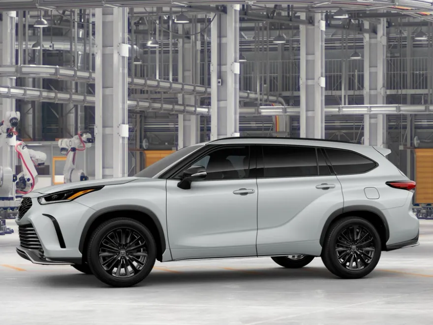 2025 Toyota Highlander XSE photo 1