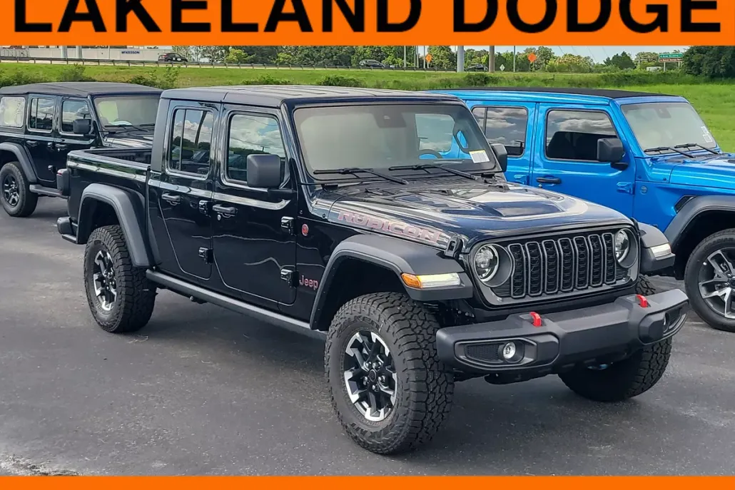 2025 Jeep Gladiator Rubicon photo 1