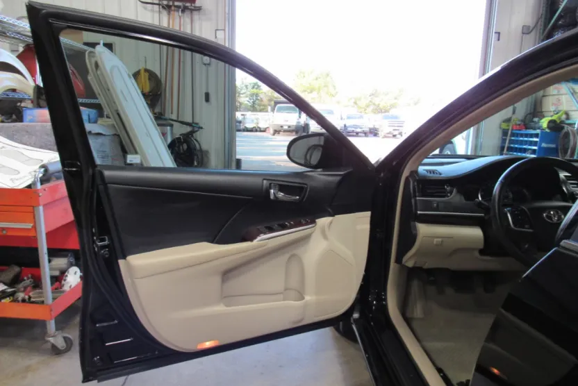 2013 Toyota Camry XLE photo 1