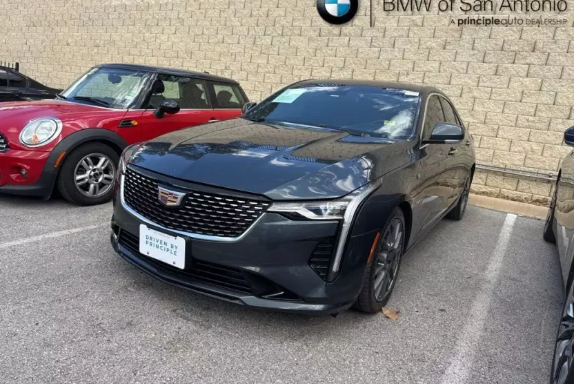 2020 Cadillac CT4 Luxury photo 1