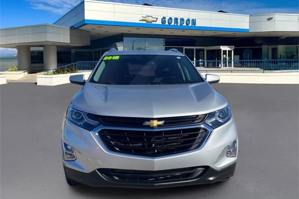 2018 Chevrolet Equinox LT photo 1