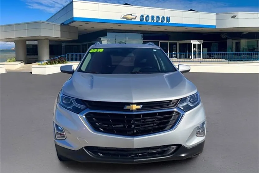 2018 Chevrolet Equinox LT photo 1