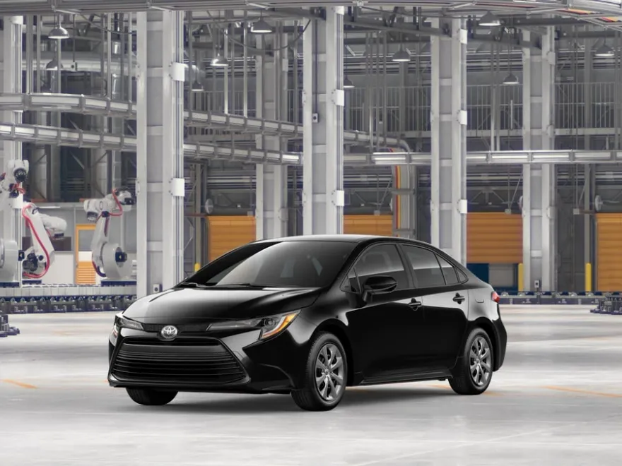 2026 Toyota Corolla LE photo 1