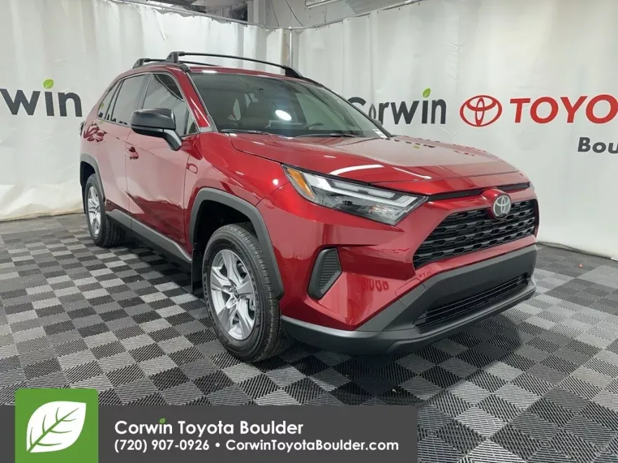 2025 Toyota RAV4 Hybrid LE photo 1