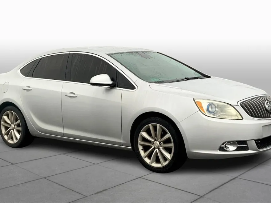2013 Buick Verano Base photo 1
