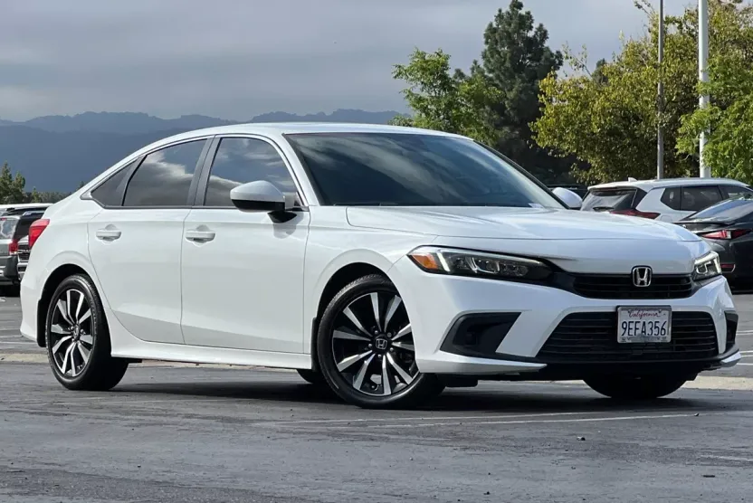 2023 Honda Civic EX photo 1