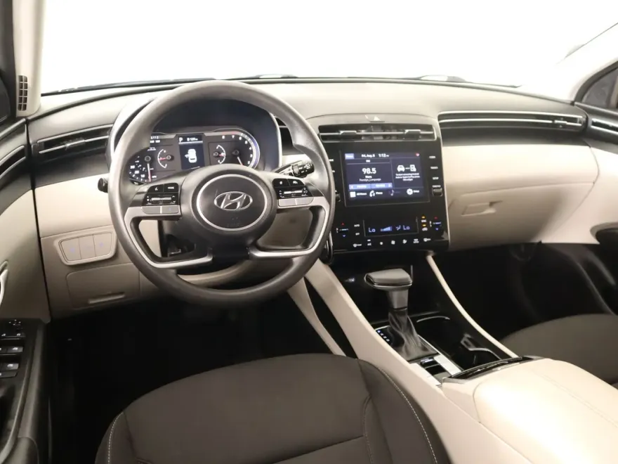 2024 Hyundai Tucson SEL photo 1