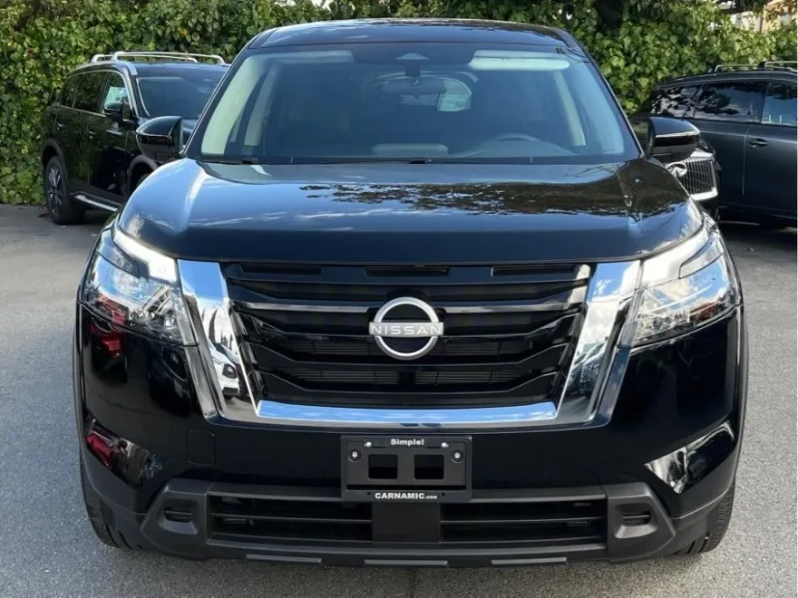 2025 Nissan Pathfinder S photo 1