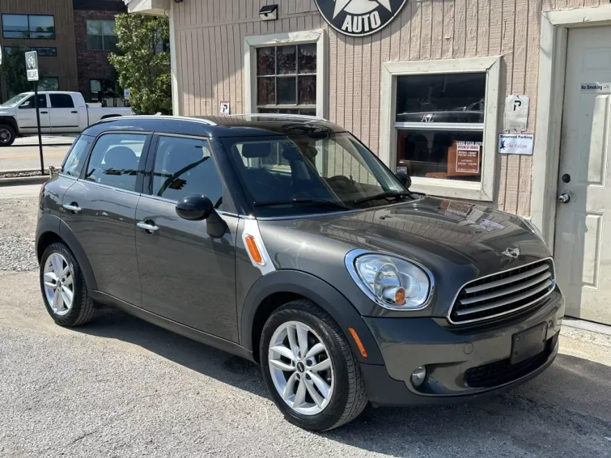 2012 Mini Countryman photo 1