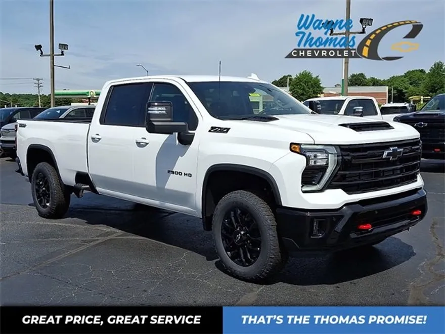 2025 Chevrolet Silverado 2500HD LTZ photo 1