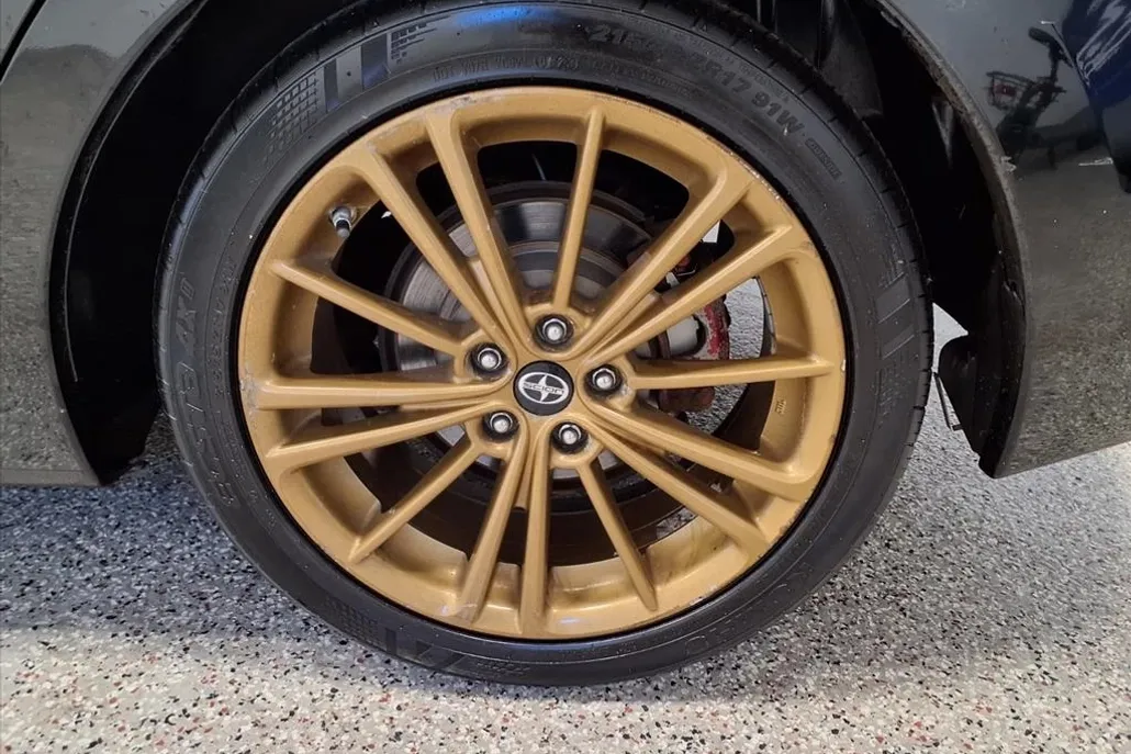 2014 Subaru Impreza 2.0i photo 1