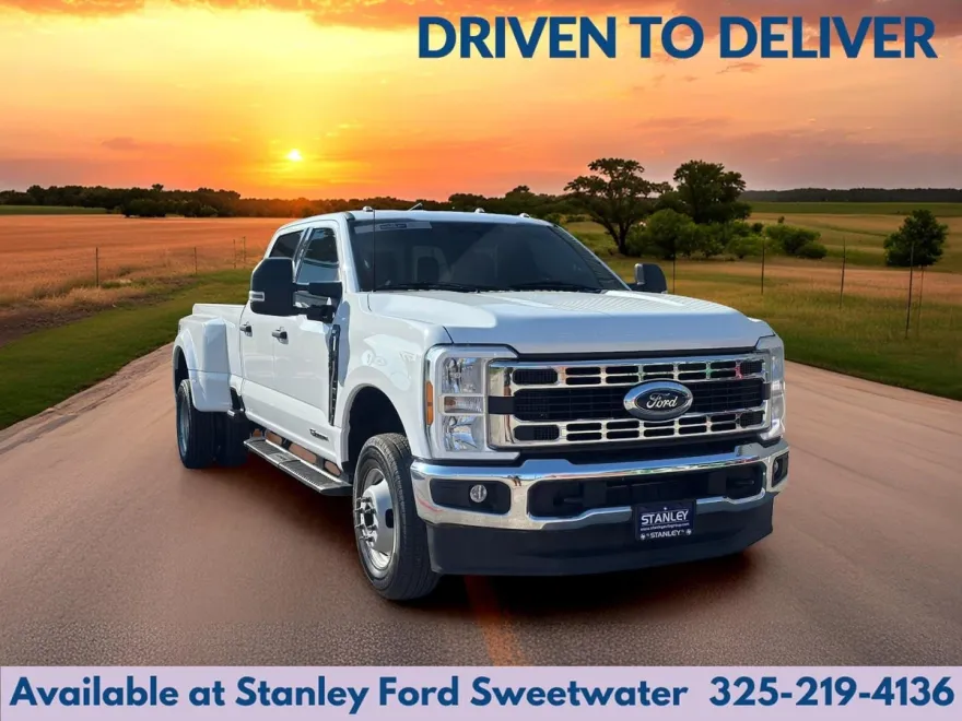 2024 Ford F-350 XLT photo 1