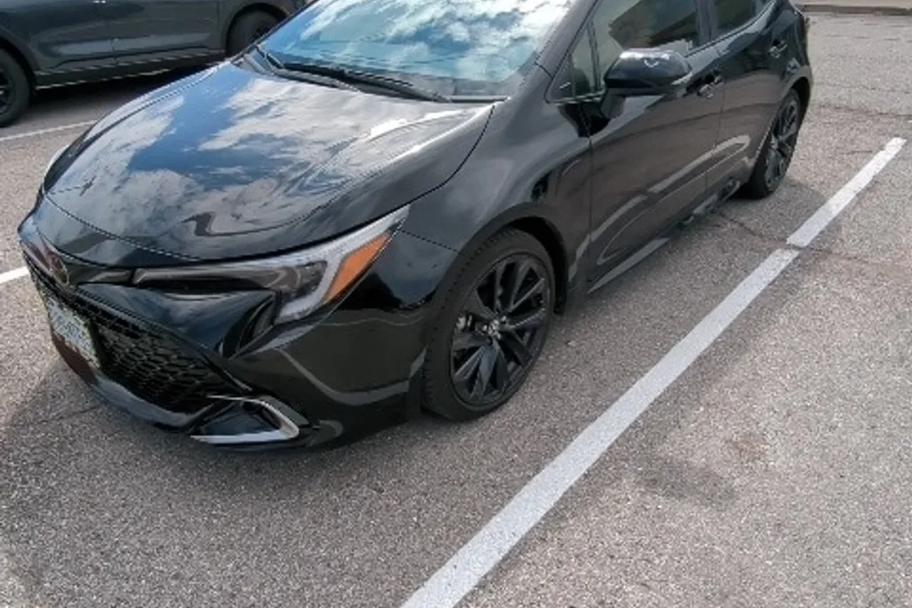 2023 Toyota Corolla XSE photo 1