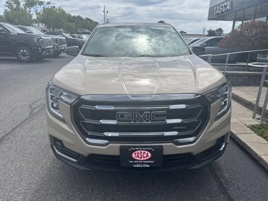 2022 Gmc Terrain AT4 photo 1