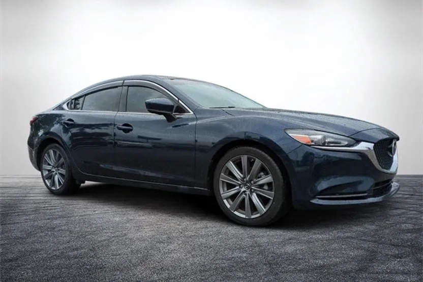 2020 Mazda Mazda6 Touring photo 1