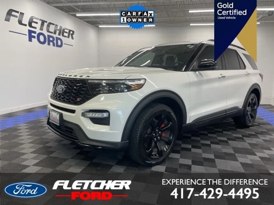 2023 Ford Explorer ST photo 1