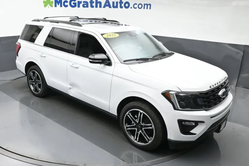 2021 Ford Expedition Limited photo 1