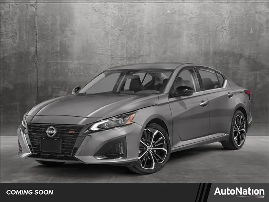 2025 Nissan Altima SR photo 1