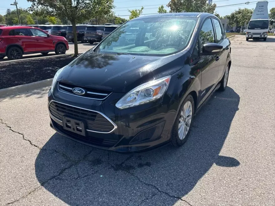 2017 Ford C-Max Hybrid SE photo 1