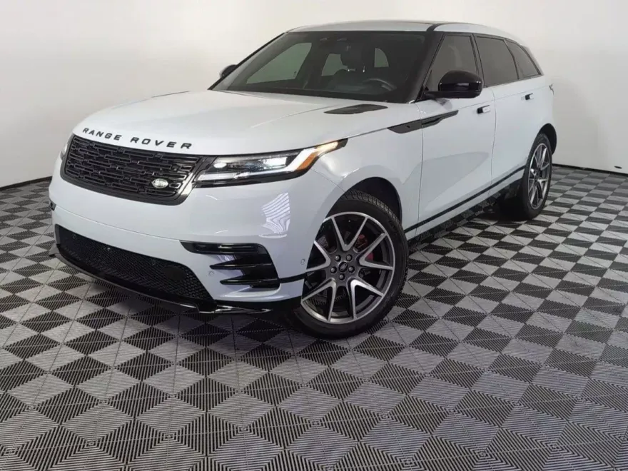 2025 Land Rover Range Rover Velar SE photo 1