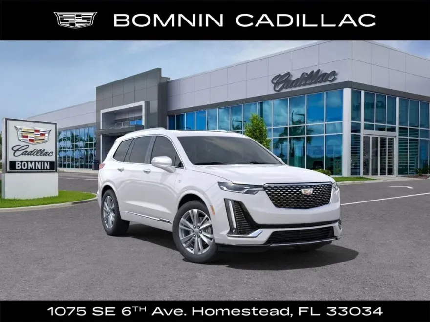 2025 Cadillac XT4 Premium Luxury photo 1