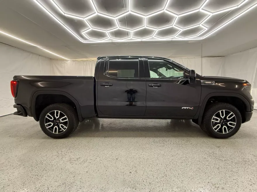 2023 Gmc Sierra 1500 AT4 photo 1