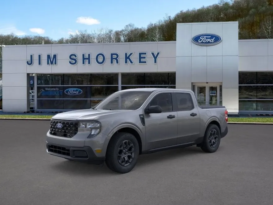 2025 Ford Maverick XLT photo 1