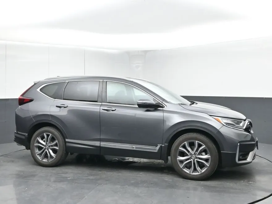 2022 Honda CR-V Touring photo 1