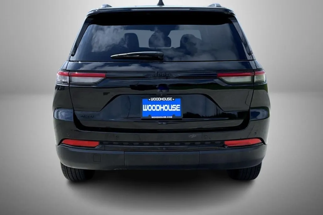 2024 Jeep Grand Cherokee Altitude X photo 1