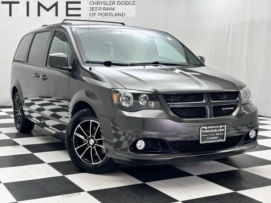 2018 Dodge Grand Caravan GT photo 1